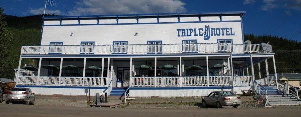 Triple J Hotel Dawson City Bagian luar foto