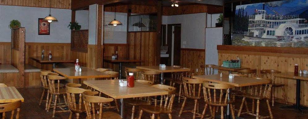 Triple J Hotel Dawson City Bagian luar foto
